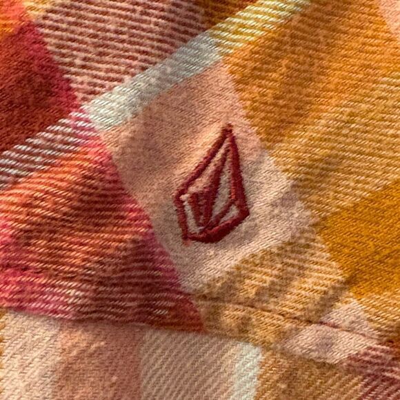 Volcom Plaid to Meet You Women’s Multicolor Plaid Shirt Size Medium - Picture 7 of 7